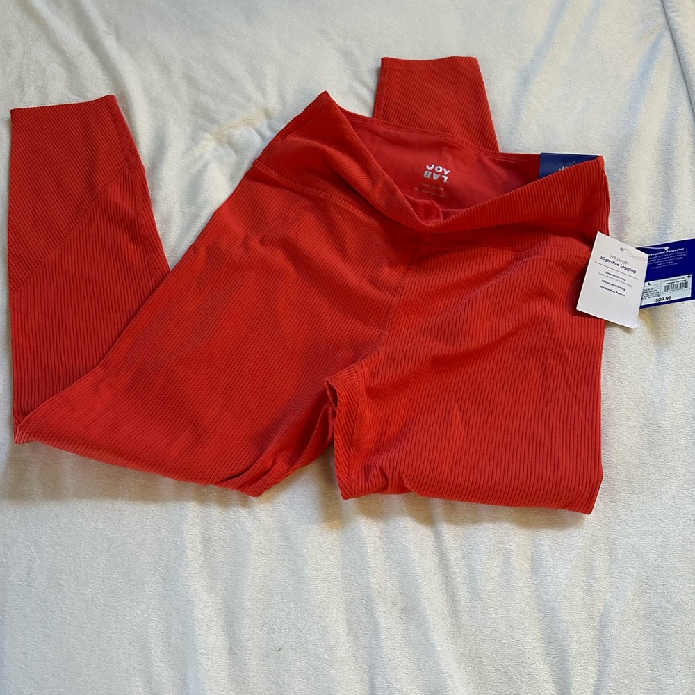 NWT - 7/8 high rise leggings - blood orange - L - JoyLab